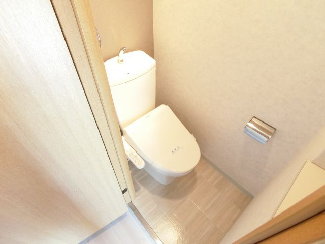 プランドールマサキのトイレ|同マンション別部屋