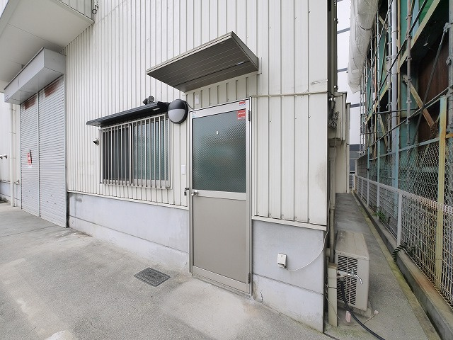 北之庄西町１丁目事務所付工場の外観