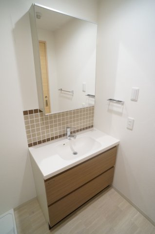 ピュールラルゴの独立洗面台