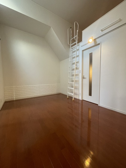 【洋室】 | Green Stage | Green Stage