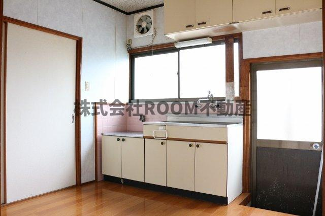 中原貸家のキッチン