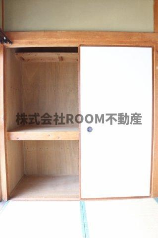 中原貸家の収納