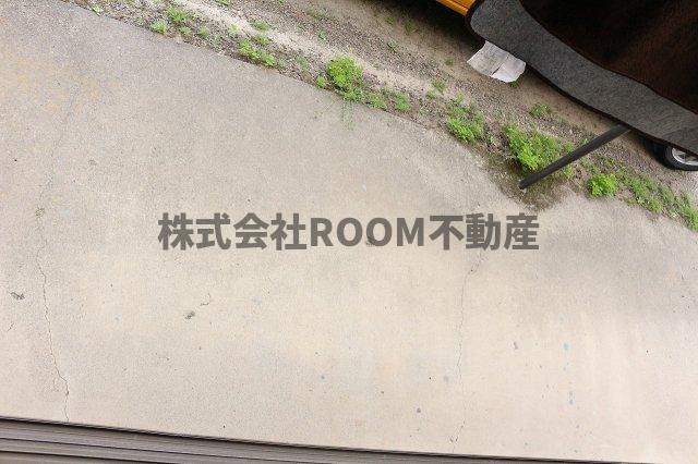 中原貸家のバルコニー