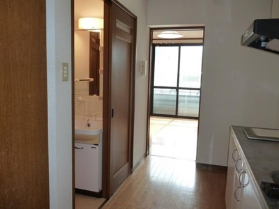 【内装】 | フロール１