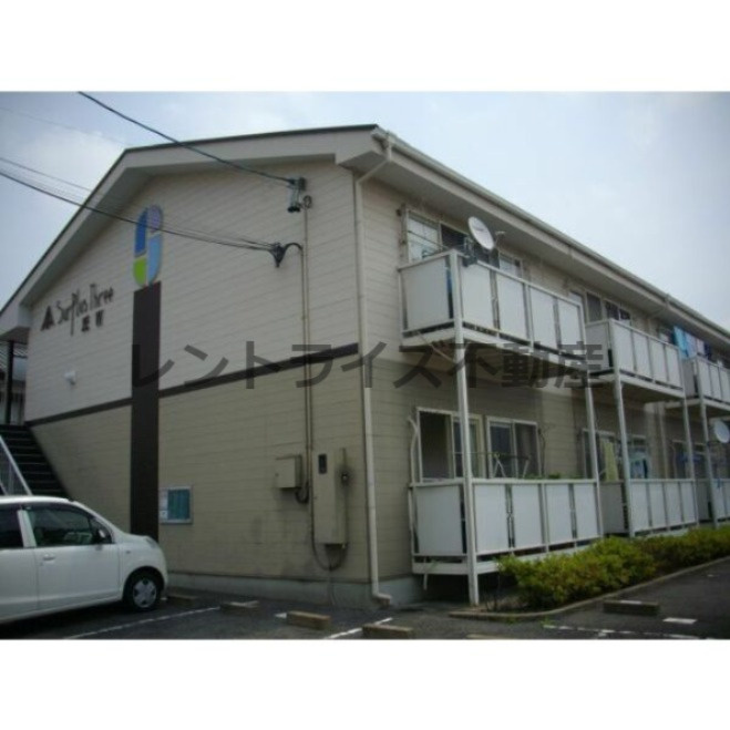 サープラス　Three　丘　E棟の外観