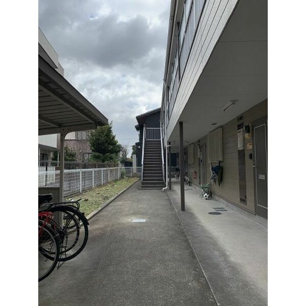 サープラス　Three　丘　E棟のその他