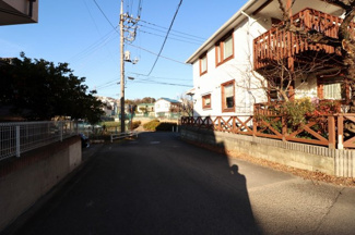 【前面道路含む現地写真】 | 前面道路