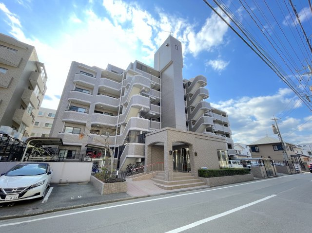 藤崎パーク・ホームズの外観