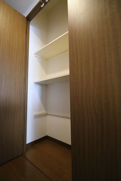 エバーライフ久留米中央【10,000円キャッシュバック対象物件】の収納|収納豊富です