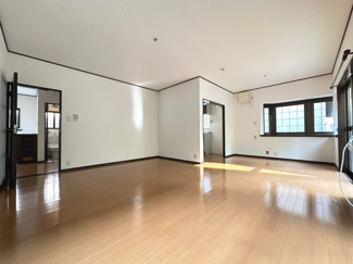 【居間・リビング】 | 箕面市小野原東5丁目貸家
