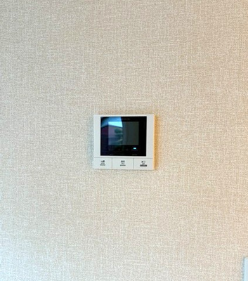 【セキュリティ】 | グランデファーレ新横浜 | 防犯対策に有効なカメラ付きインターホン！突然の来客にもバッチリ対応できちゃいます☆