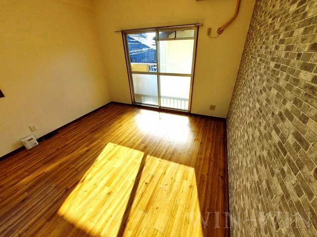 アーバンライフ豊橋の居間・リビング