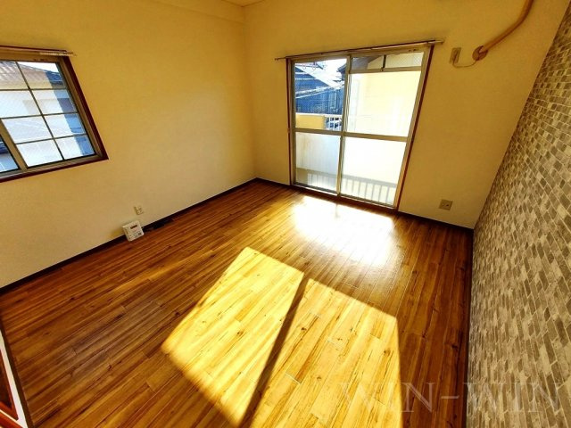 アーバンライフ豊橋の居間・リビング