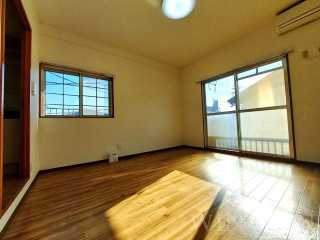 アーバンライフ豊橋の居間・リビング