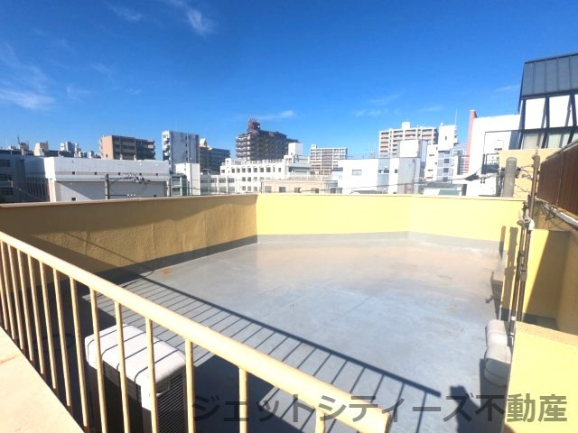 【バルコニー】 | コインランドリー38長柄中ビル