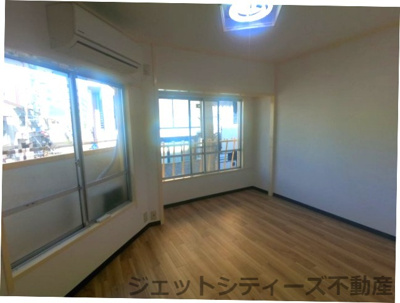 【洋室】 | コインランドリー38長柄中ビル