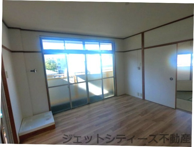 【洋室】 | コインランドリー38長柄中ビル