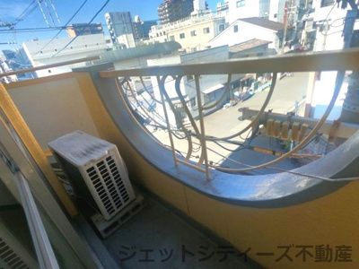 【バルコニー】 | コインランドリー38長柄中ビル