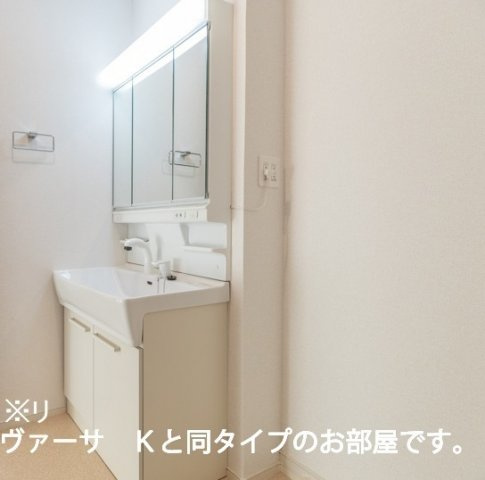 Ａｌｉｖｉｏ・ｃａｓａ　Ⅱの洗面所|洗面所です