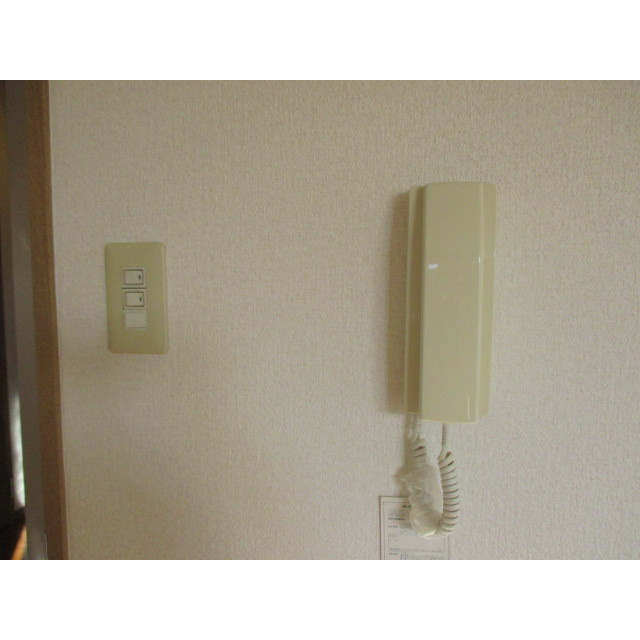 フィネス高須のセキュリティ|セキュリティ：-     （2019年6月撮影）