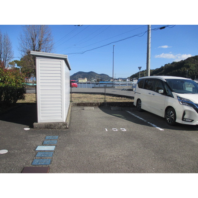 フィネス高須のその他共用部分|その他共有部分：トランクルーム（2021.1.撮影）     （2021年1月撮影）