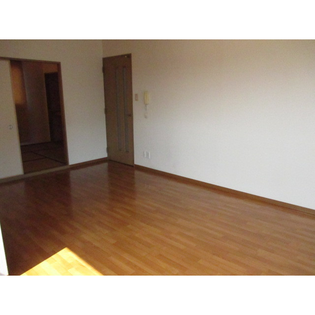 フィネス高須の洋室|スタンダードな洋室です