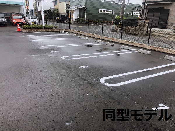 ベルフォーレ中央の駐車場