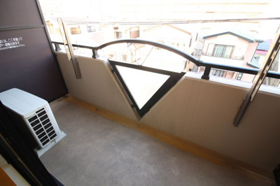 【バルコニー】 | ロイヤル三ッ星Ⅱ