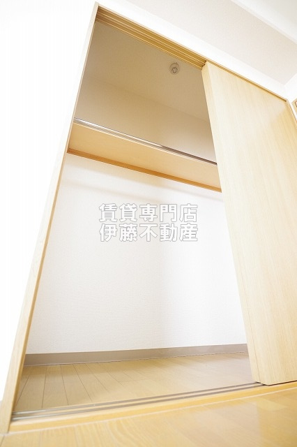 コンフォール南川の収納