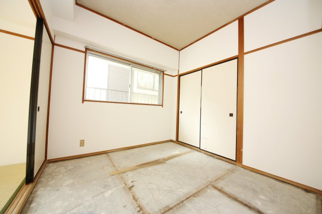 メゾンパークアベニューの和室