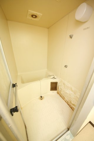 メゾンパークアベニューの浴室