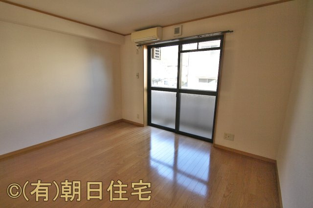 テラン　デ　Fの洋室