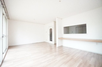 【居間・リビング】 | ラヴェニュA