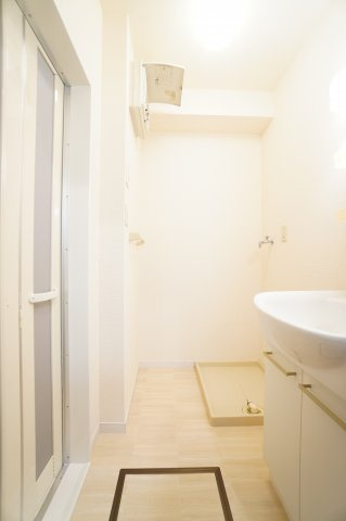 【洗面所】 | FELICE・青葉の杜A | ※同物件・反転タイプの写真です。