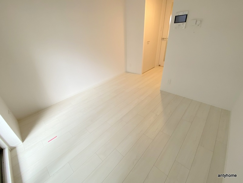 エスリードレジデンス大阪福島イースト　仲介手数料無料の居間・リビング
