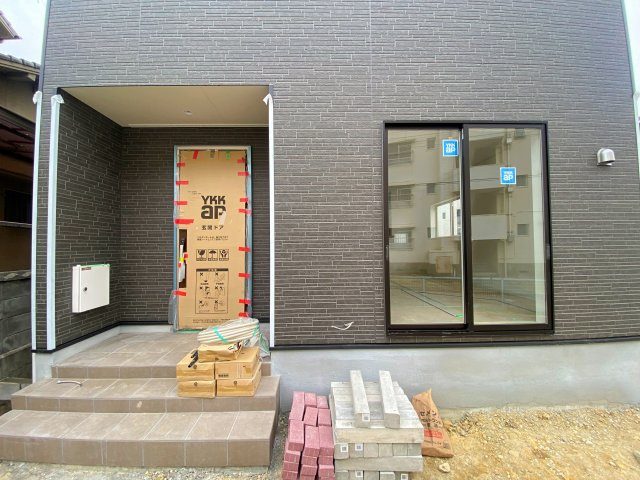 大久保町大窪　新築一戸建ての外観