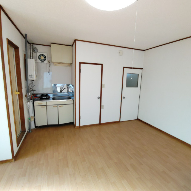 千歳ハイツの洋室|使い勝手のいい洋室です