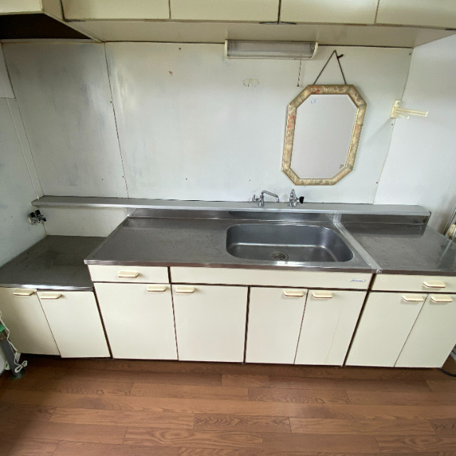 中央ハイツのキッチン|きれいなキッチンです