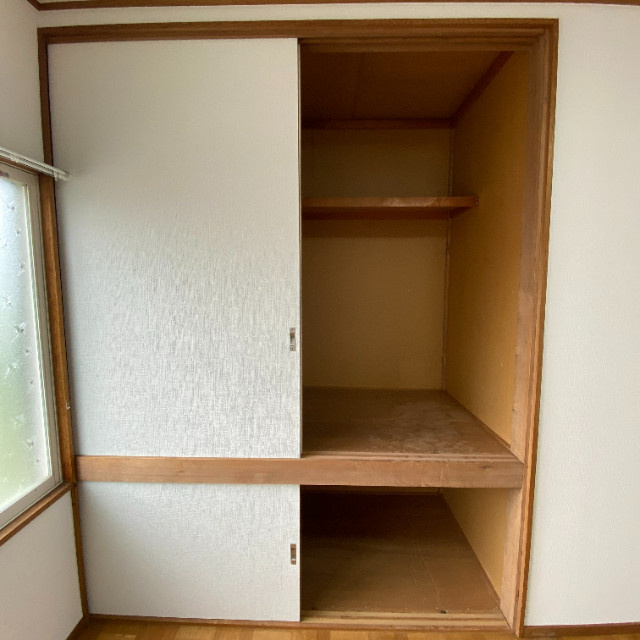 中央ハイツの収納|こまごまとしたものを収納できそうですね