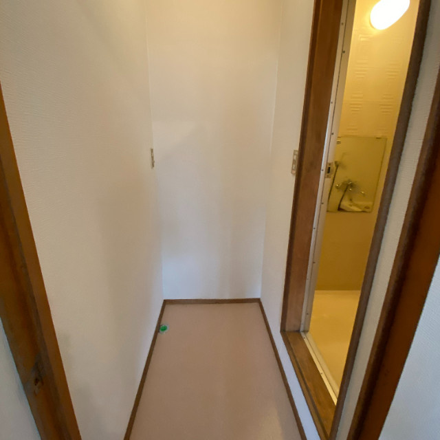 中央ハイツの洗面所|広いスペース