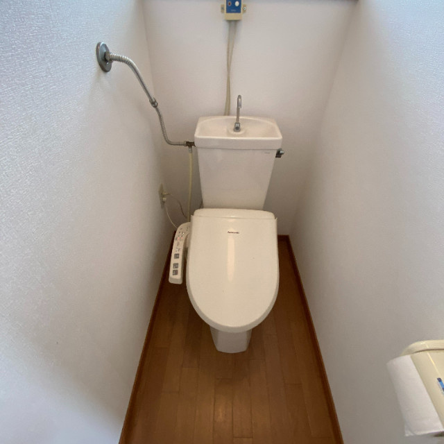 中央ハイツのトイレ|清潔感のあるトイレです