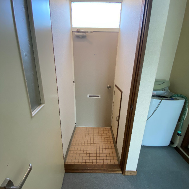 グランドール中央の玄関|シンプルで使いやすい玄関です