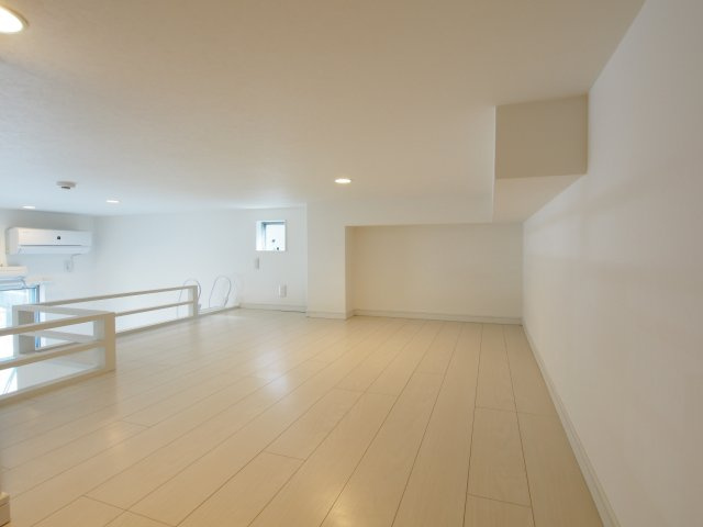 【寝室】 | アイリス南余部