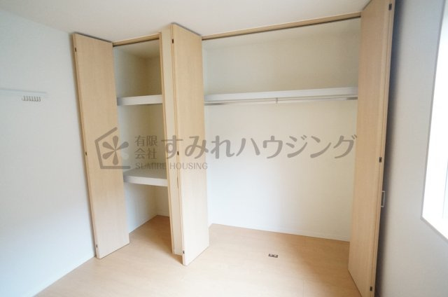 シャーメゾン雲雀丘の収納