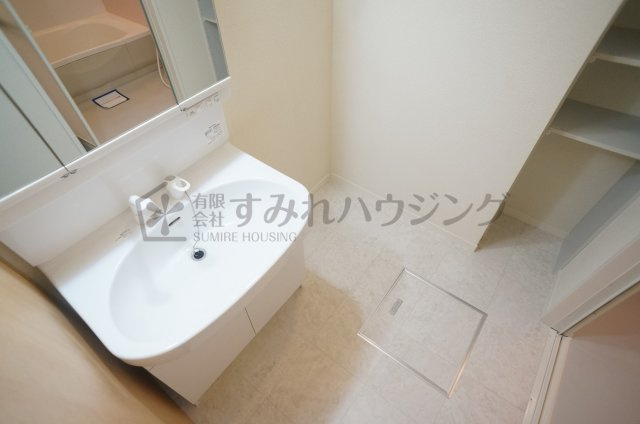 シャーメゾン雲雀丘の洗面所
