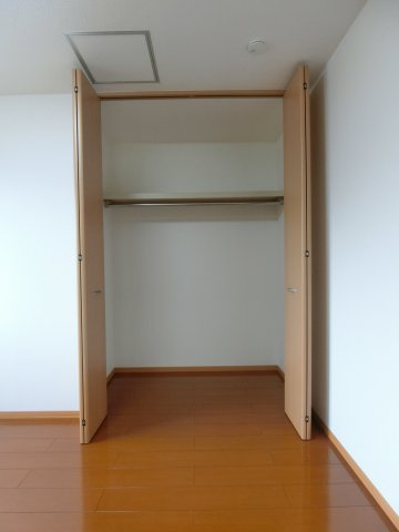 グリーンスクエアA棟の収納