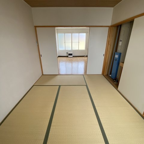 酒巻ハイツ２号棟の和室