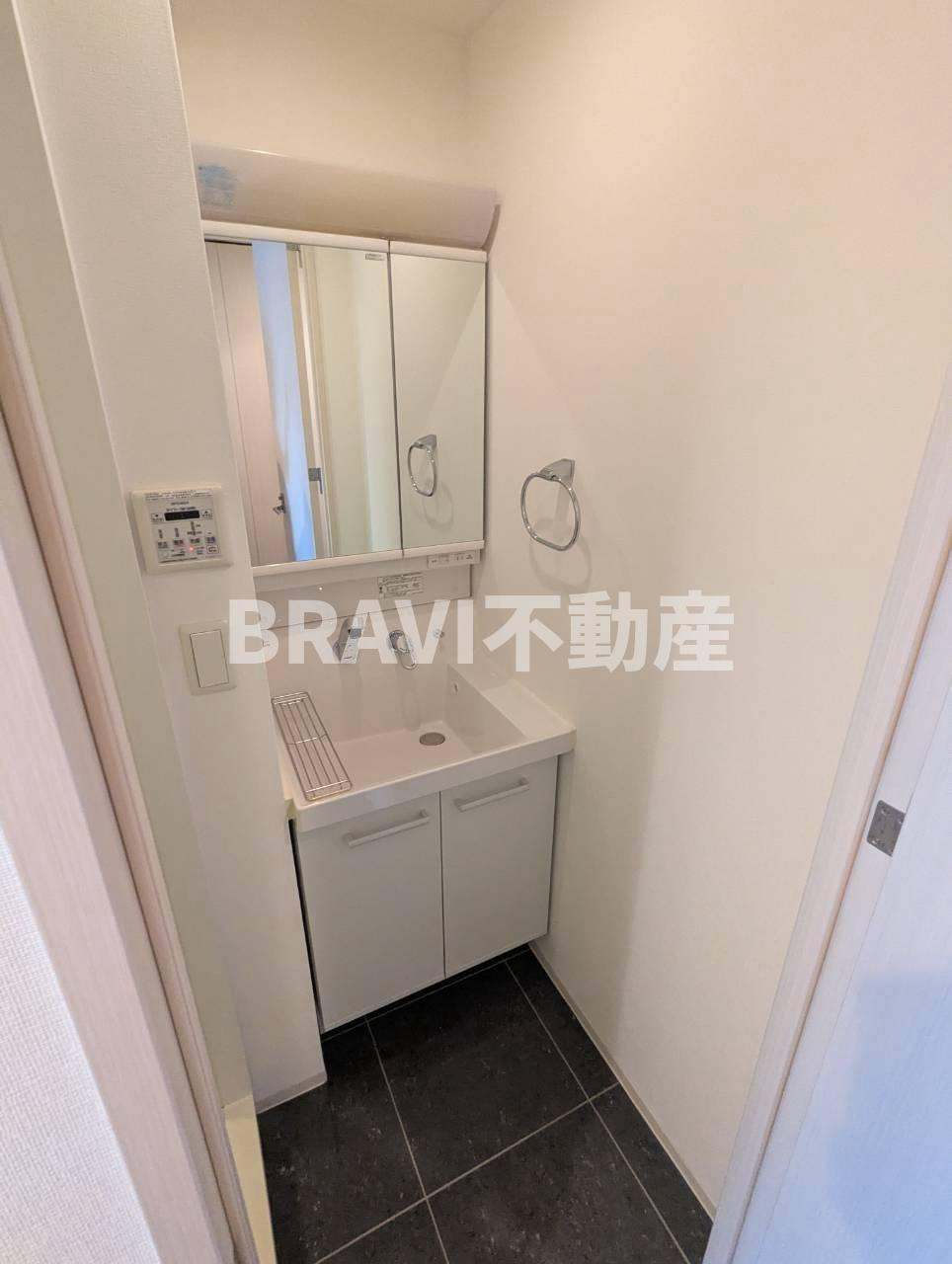 BLAU本町東（旧BPRレジデンス本町東）　BRAVI不動産の洗面所