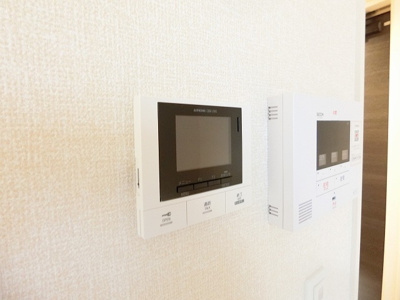 【セキュリティ】 | グランデファーレ新横浜 | 防犯対策に有効なカメラ付きインターホン！突然の来客にもバッチリ対応できちゃいます☆