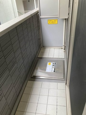 【バルコニー】 | グランデファーレ新横浜 | バルコニーです☆お洗濯物を干したり、気分転換をするにもおすすめです☆